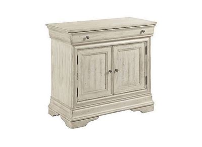 Picture of WEXFORD BACHELORS CHEST SELWYN COLLECTION ITEM # 020-423